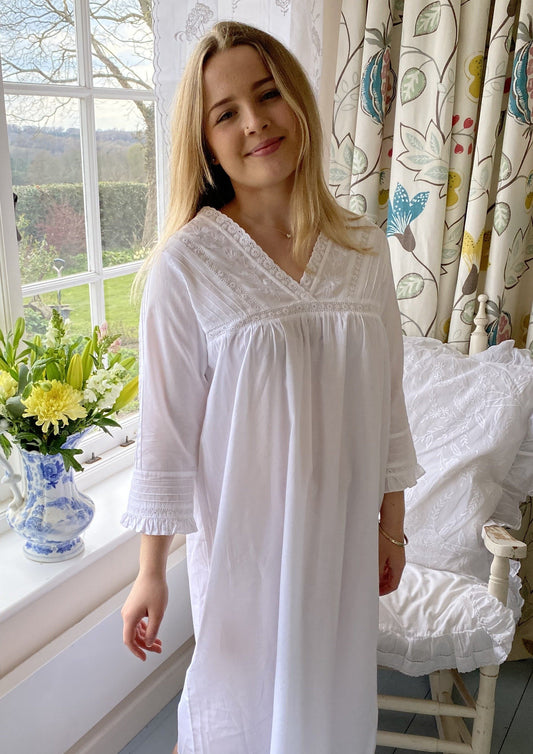 Laura Ladies Nightdress