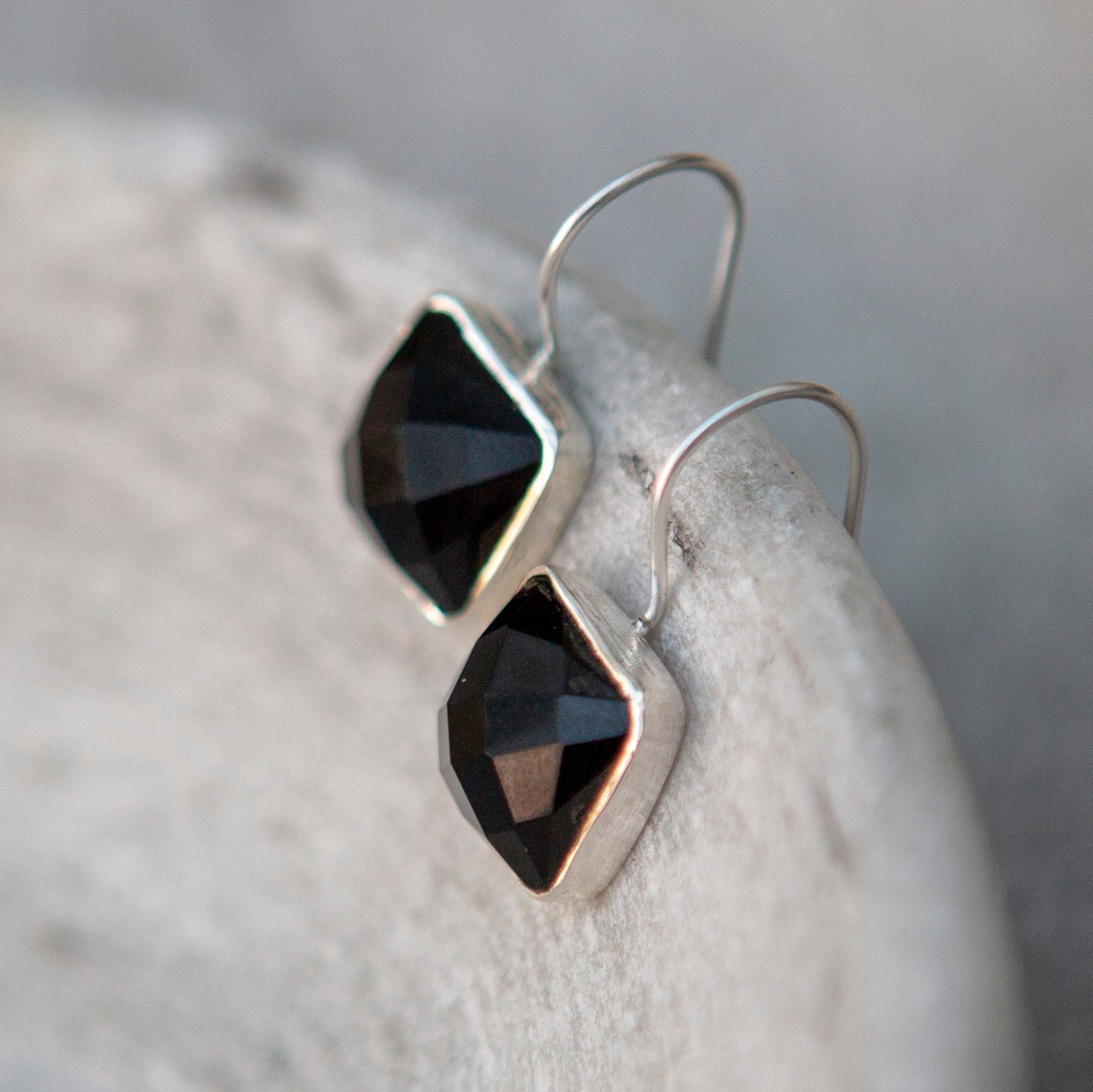 Anna drop earrings, silver