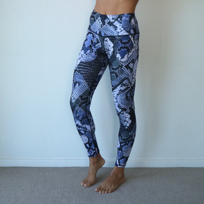 Blue snake print leggings