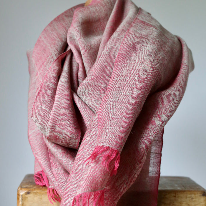 Wavy Weave - Fine Wool